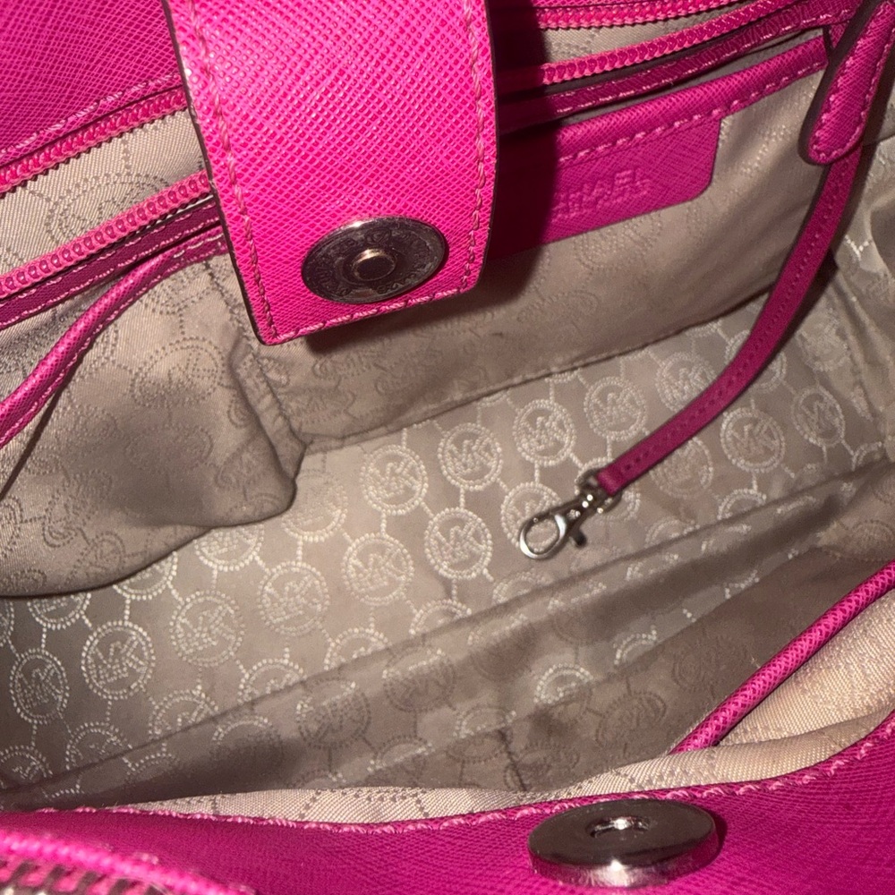 Michael Kors Sutton Saffiano Leather Satchel - Picture 7 of 12